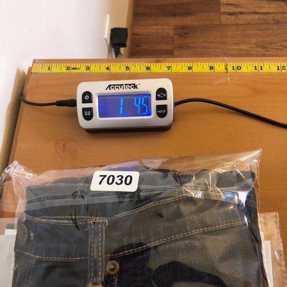 Chicos Jeans Womens 1 US 8 Blue Dark Wash Denim Stretch Mid Rise Tapered Slim - Picture 11 of 11